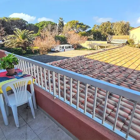 à Avec Barbecue - 22 M² *
