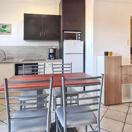 A Avec Barbecue 22 M² 아파트 *