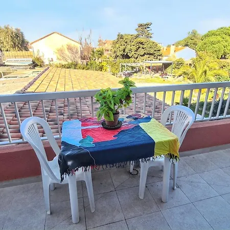 A Avec Barbecue - 22 M² * Hyeres