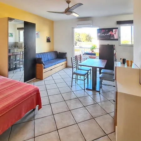 A Avec Barbecue - 22 M² * Hyeres