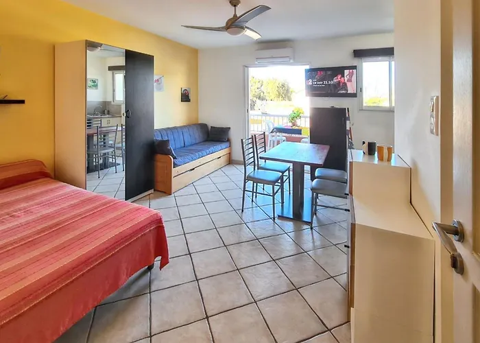 A Avec Barbecue - 22 M² Hyeres